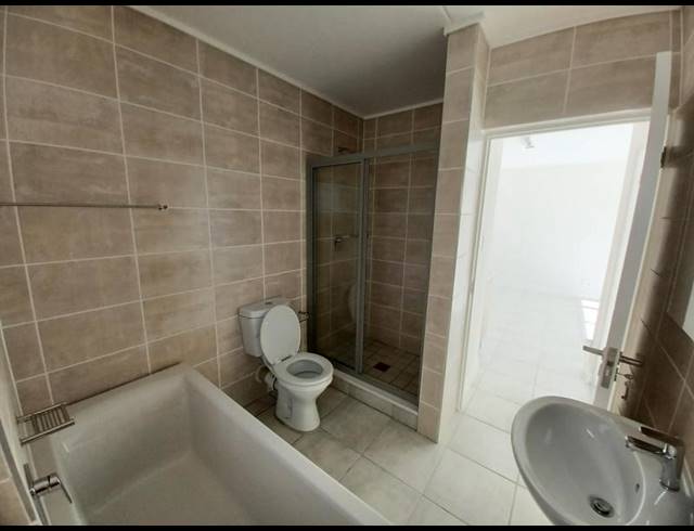 1 BEDROOM PROPERTY TO RENT IN GREENBAY ECO ESTATE